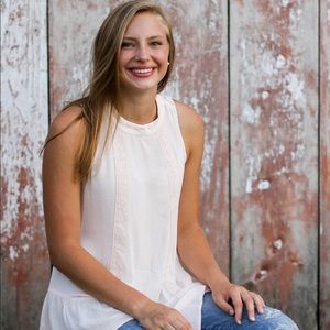 Meet your Posher, Alaina